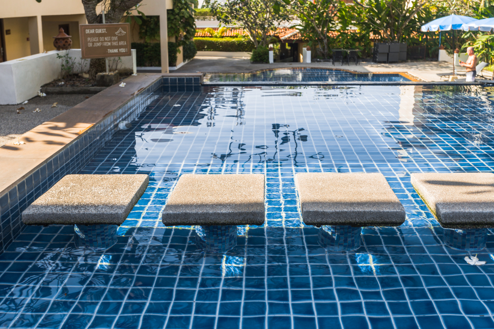 Features to Consider Adding on Your Next Pool Remodel